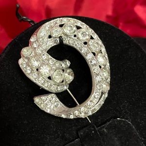 Vintage clear stone silver tone.